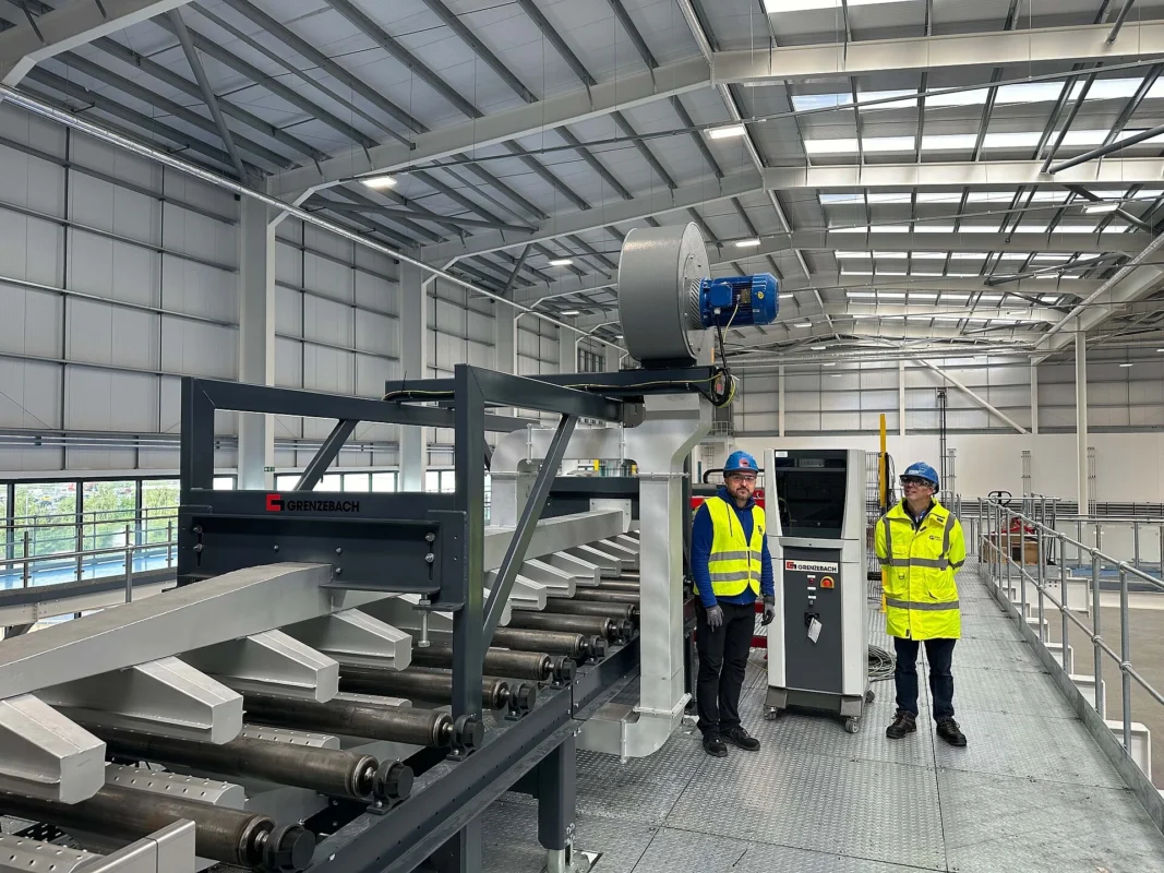 کارخانه تولید یراق آلات شیشه 